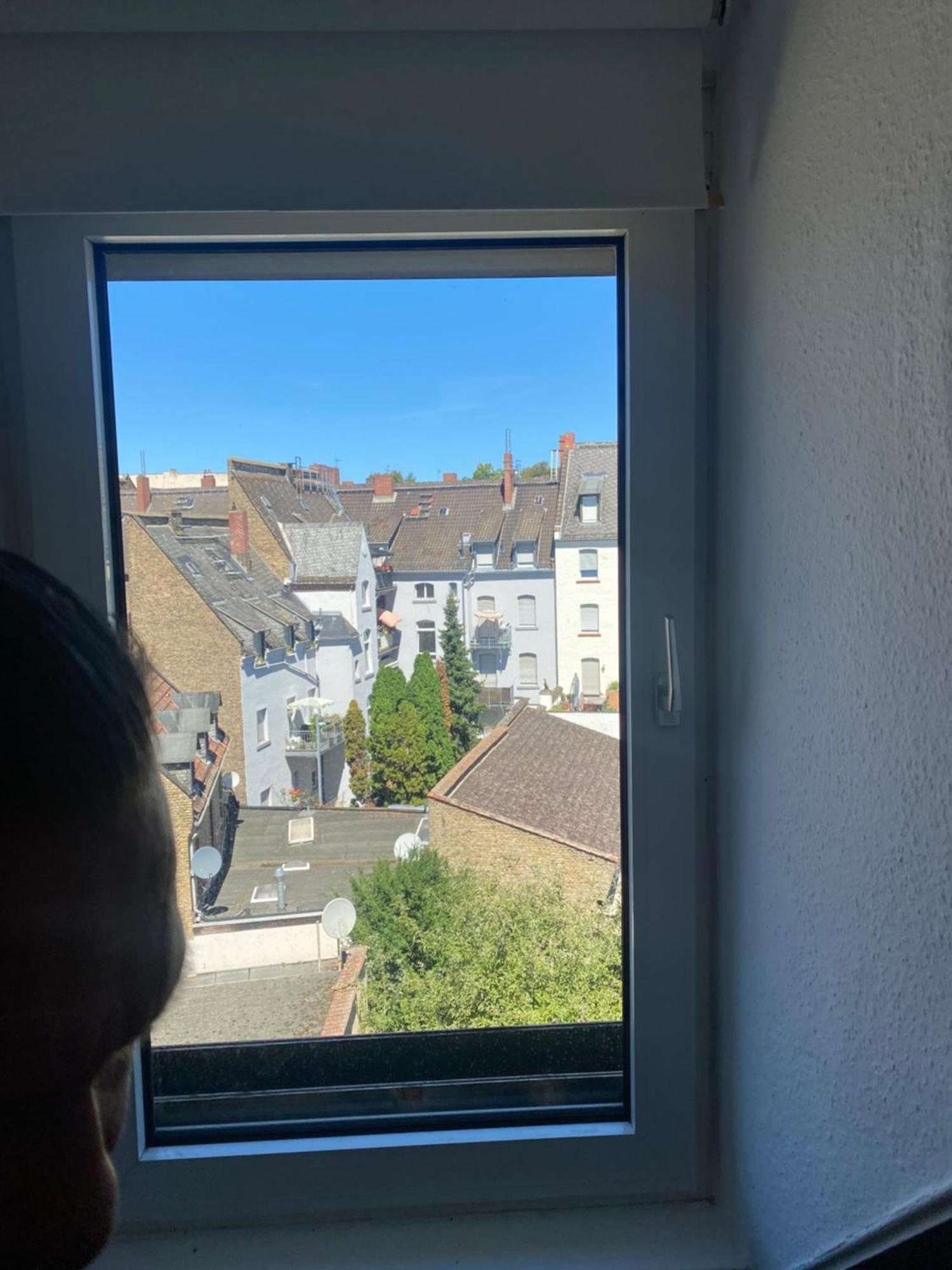 Workation Comfort , Biebrich Centre, Grosse Kueche , Waschmaschine, Viel Platz , Direkte Autobahnanbindung Apartment Wiesbaden